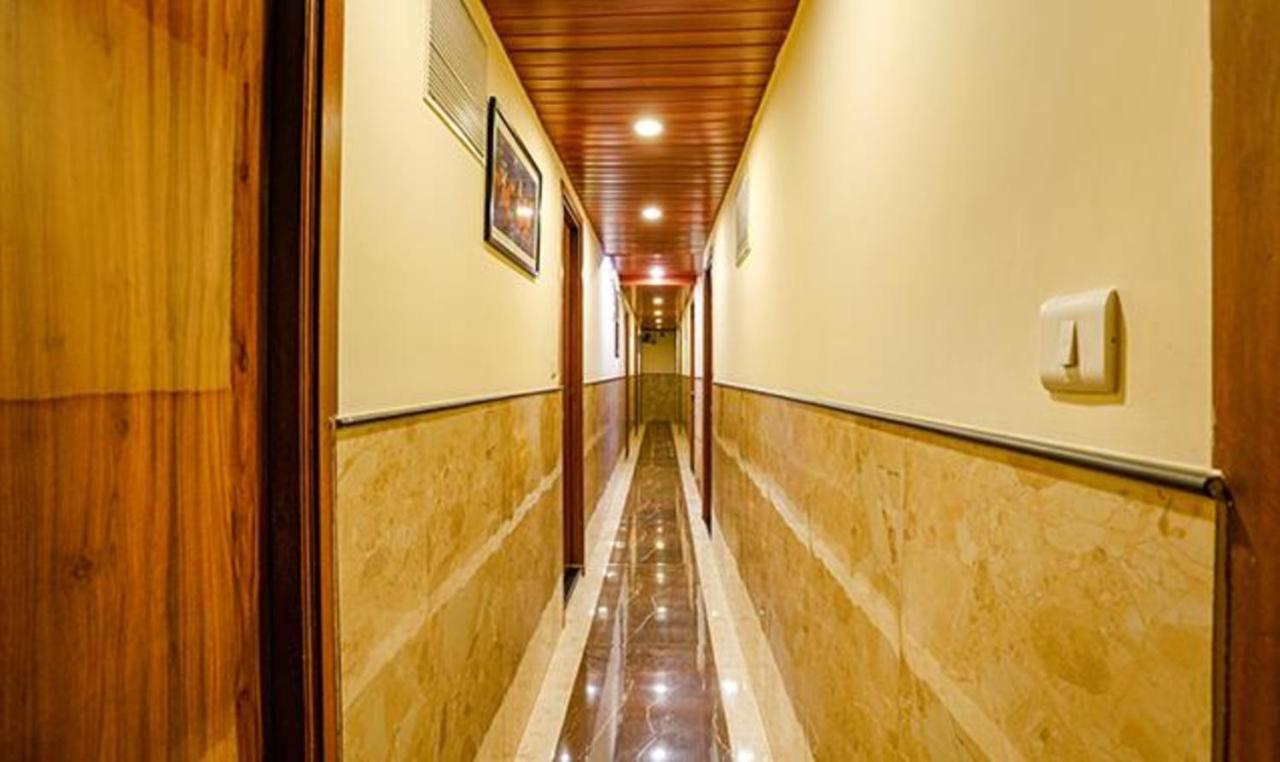 Fabexpress Royal Park I Hotel Mumbai Exterior photo
