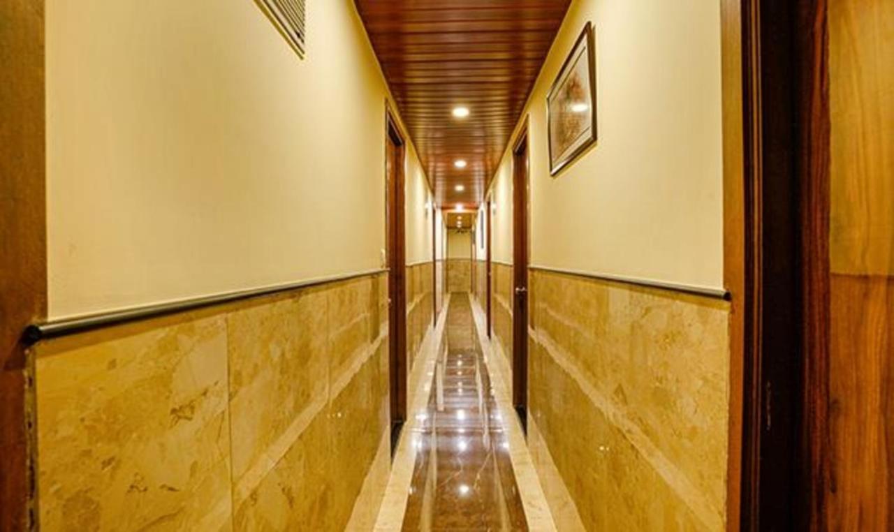 Fabexpress Royal Park I Hotel Mumbai Exterior photo