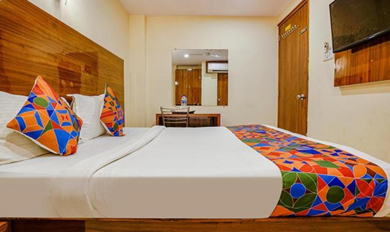 Fabexpress Royal Park I Hotel Mumbai Exterior photo